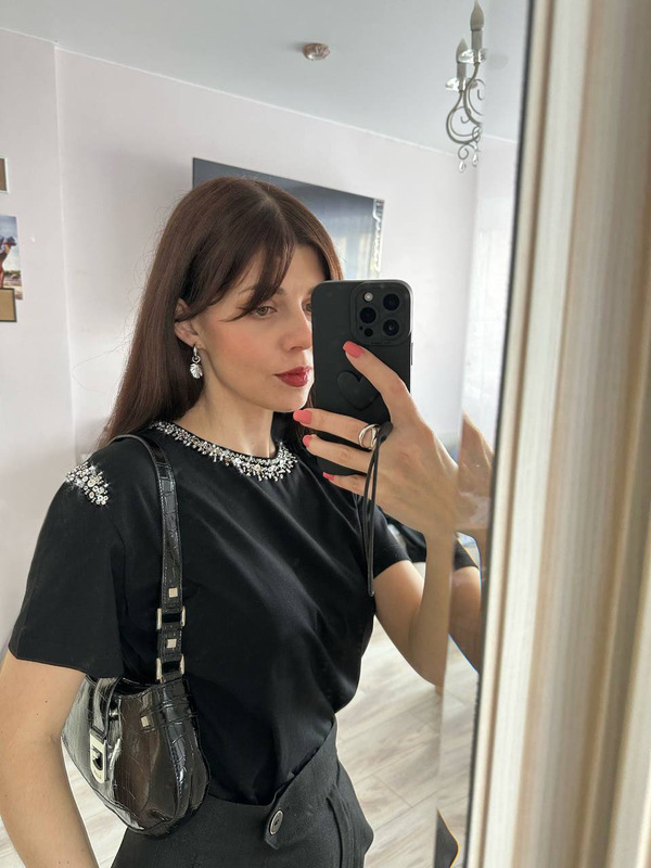 Футболка в стиле CHANEL черная