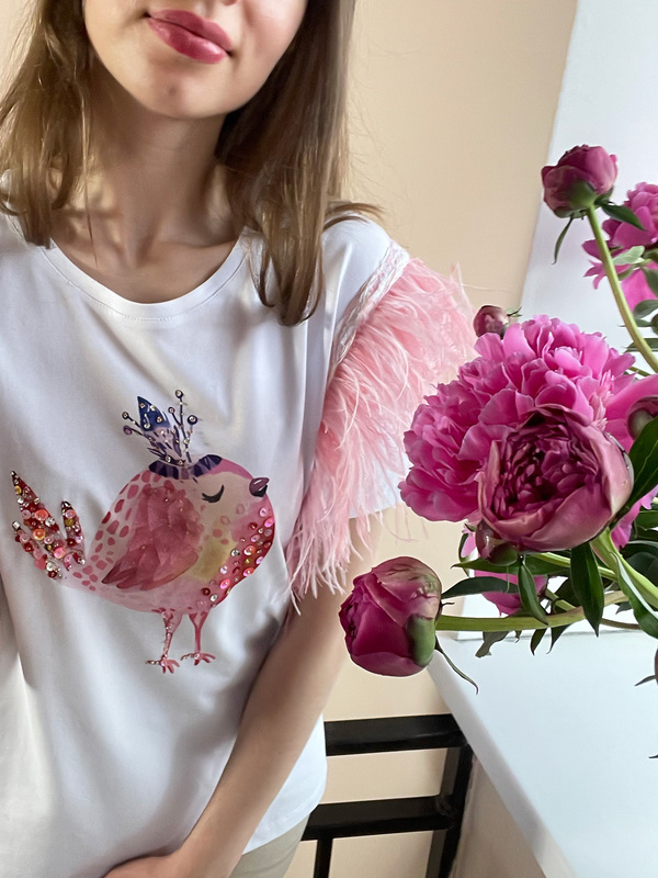 Футболка кокетка с перьями