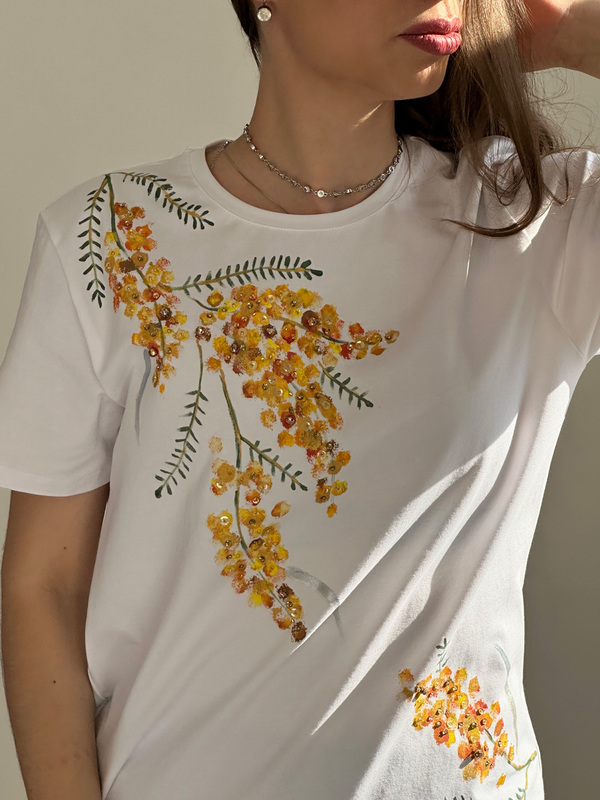 Футболка мимоза