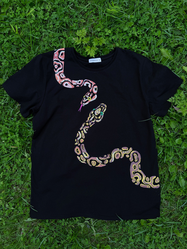 Футболка змеи