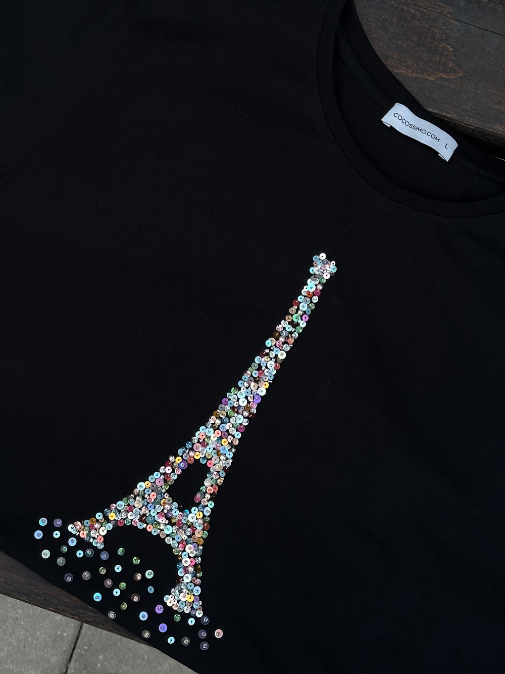 Футболка с Эйфелевой башней черная