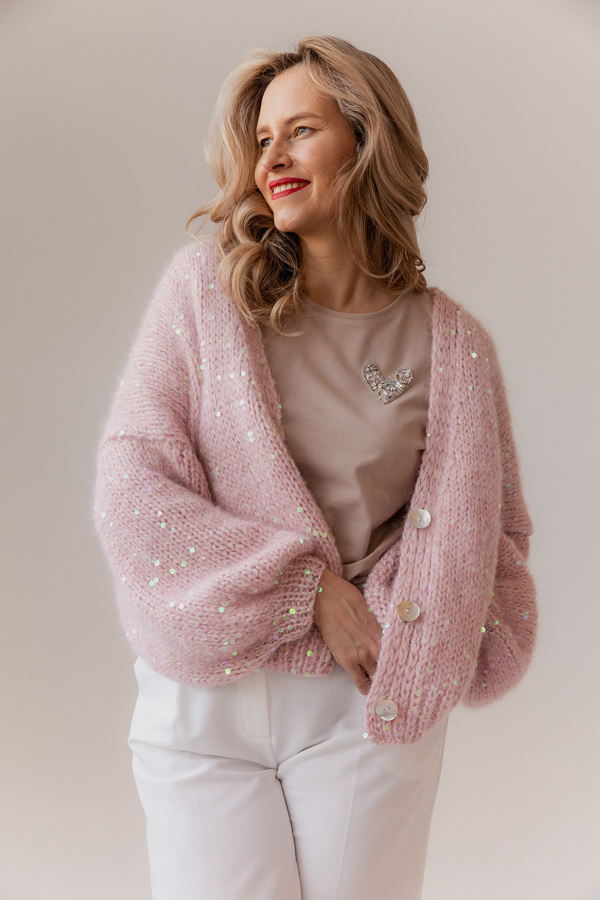 Футболка бежевая с сердцем