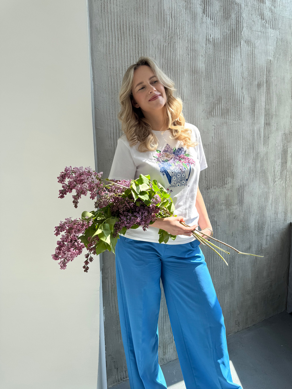 Футболка сирень