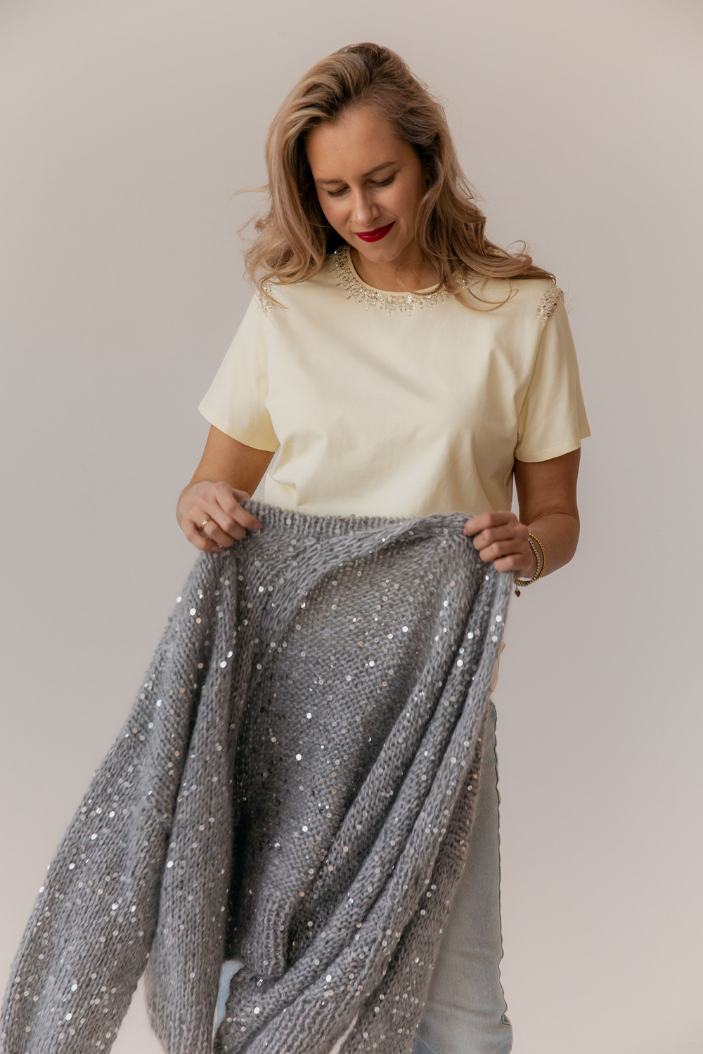 Футболка в стиле CHANEL сливочный