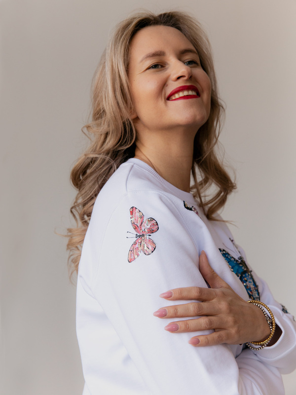 Свитшот с бабочками