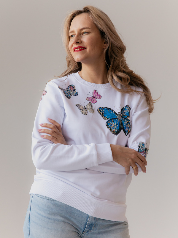 Свитшот с бабочками