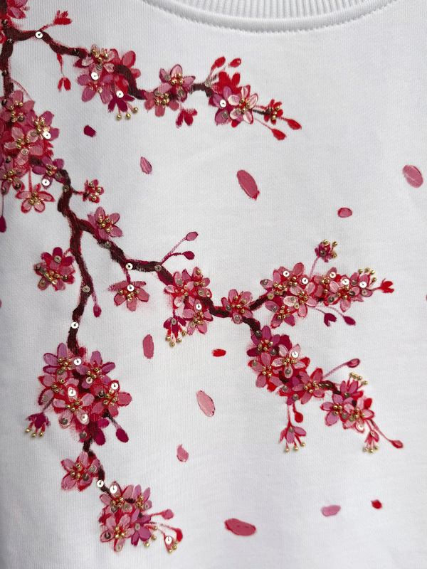 Свитшот с сакурой