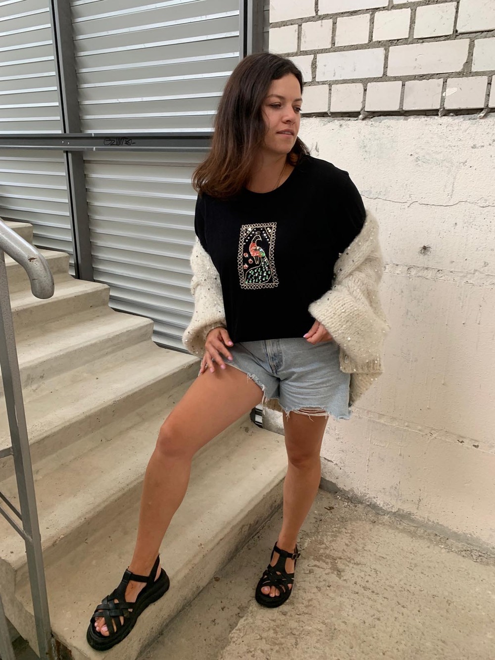 Футболка с орнаментом