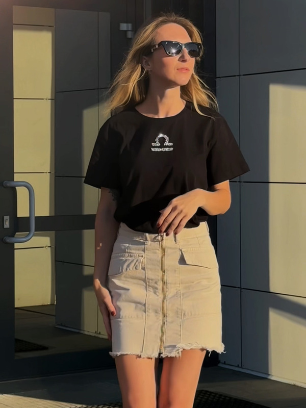 Футболка со знаком Весы