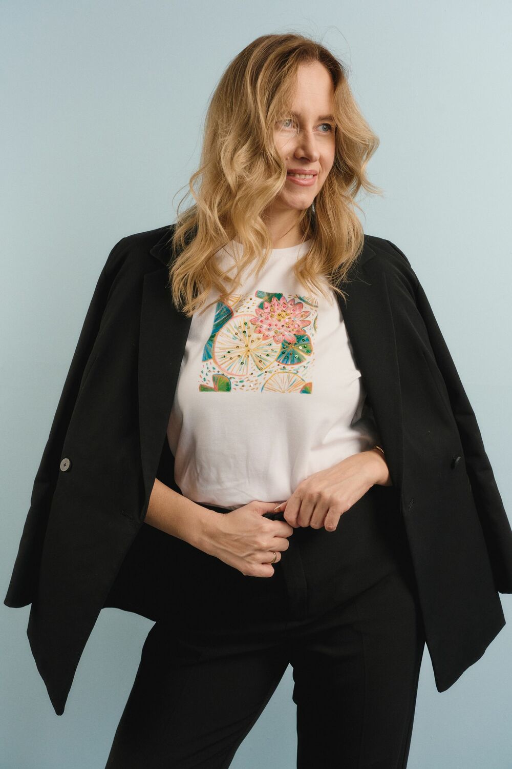 Футболка с кувшинками