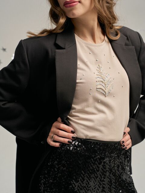 Футболка с жемчужной ёлочкой