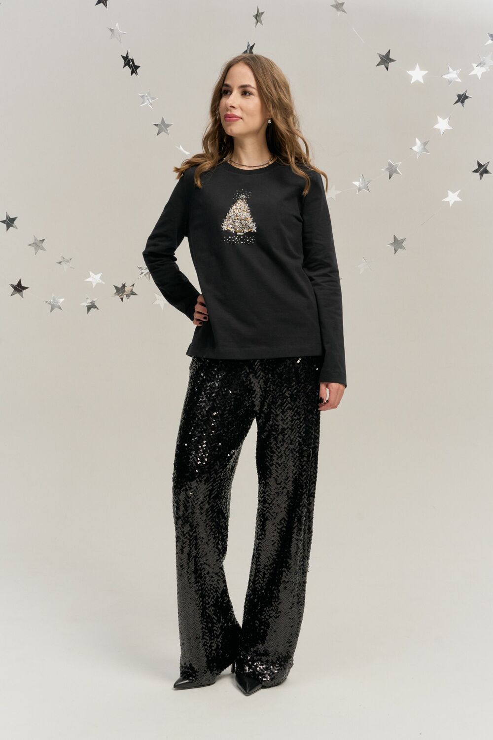 Лонгслив с вышивкой ёлочка