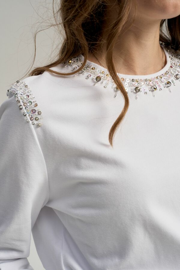 Лонгслив в стиле Chanel белый