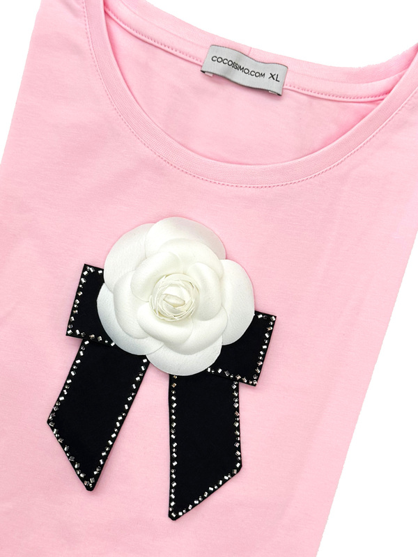 Футболка с камелией в стиле Chanel
