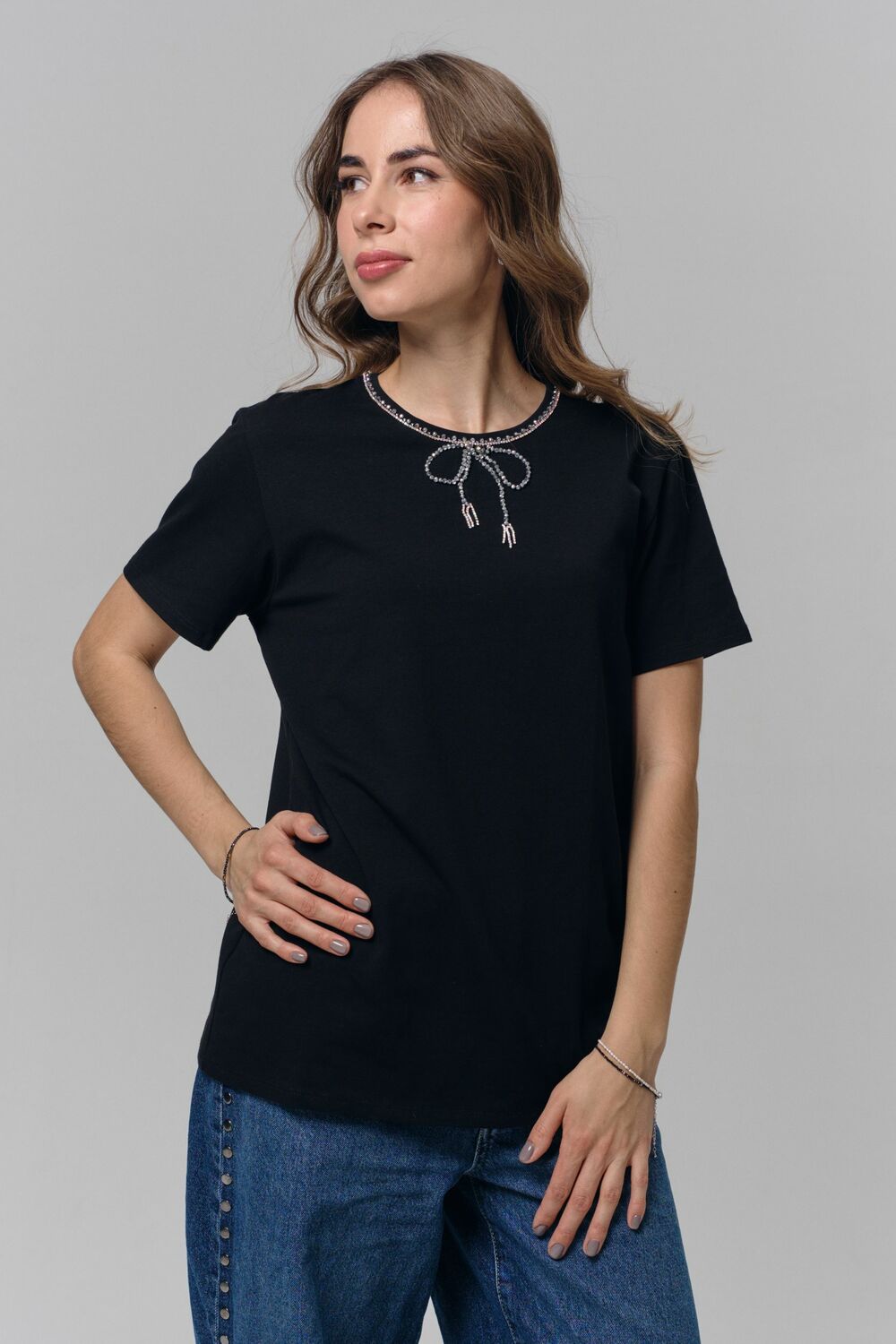 Футболка с бантиком черная