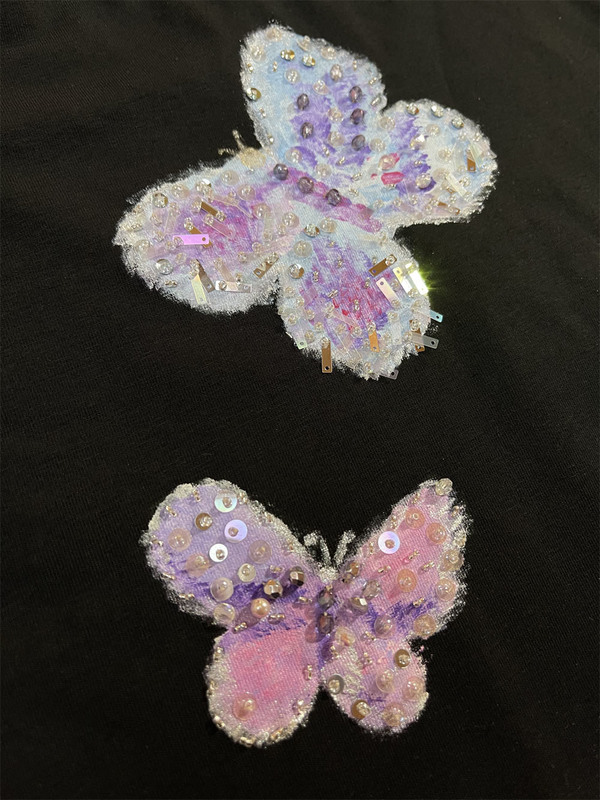 Футболка бабочки холодные оттенки