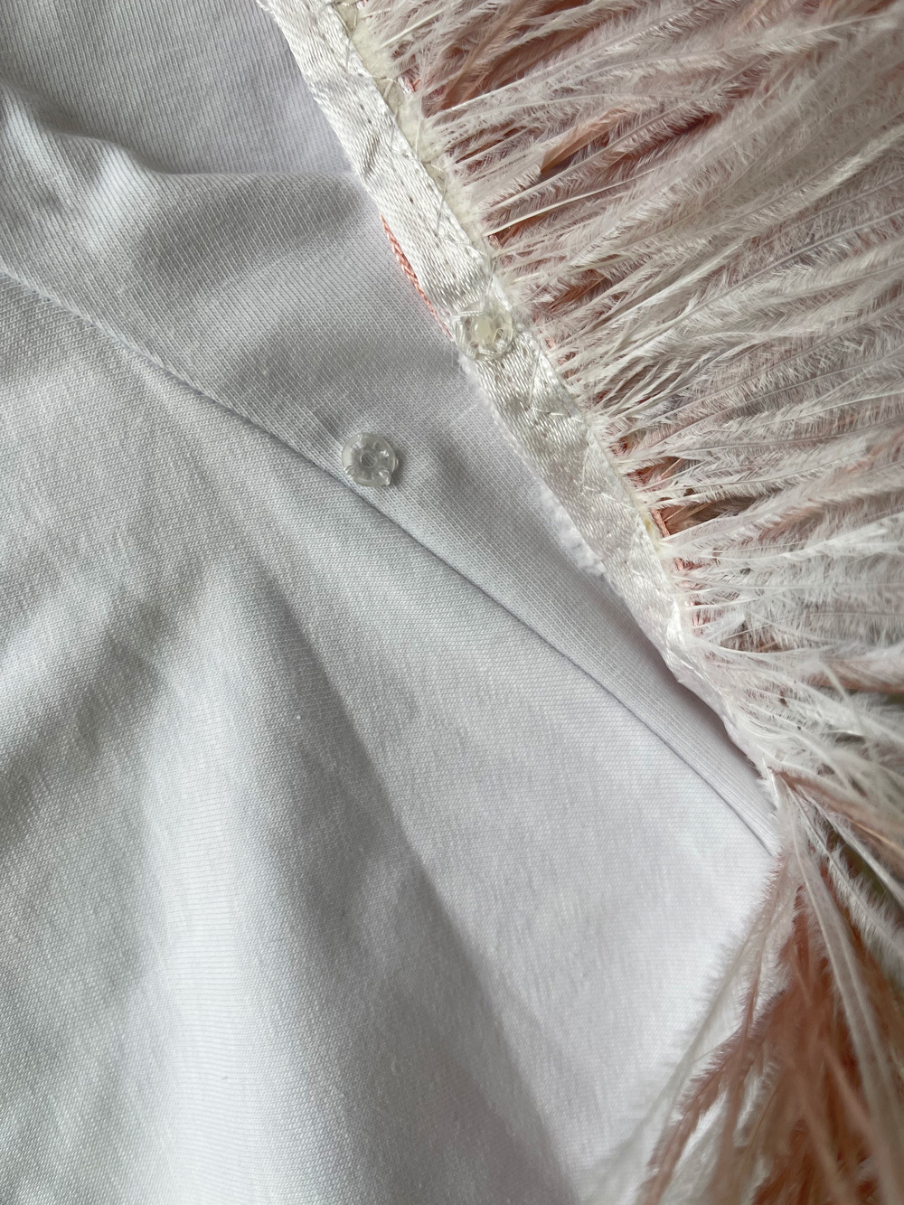 Фламинго с перьями