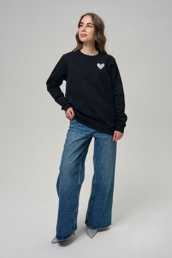 Свитшот черный с кристальным сердечком