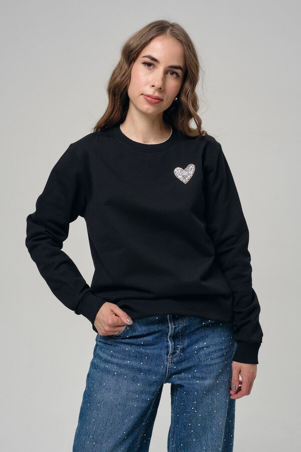 Свитшот черный с кристальным сердечком