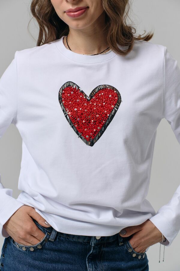 Лонгслив с сердцем