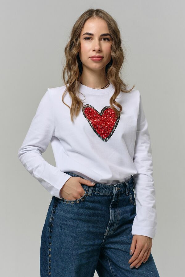 Лонгслив с сердцем