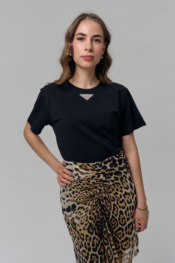 Футболка с кристальной вышивкой в стиле Prada