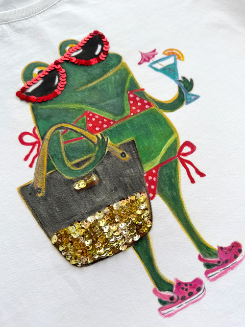 Футболка жабенция на отдыхе