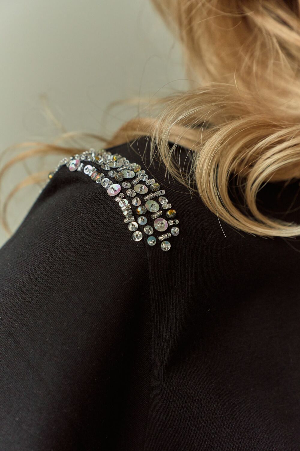 Футболка в стиле CHANEL черная