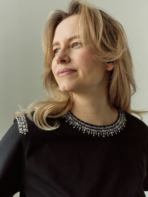 Футболка в стиле CHANEL черная