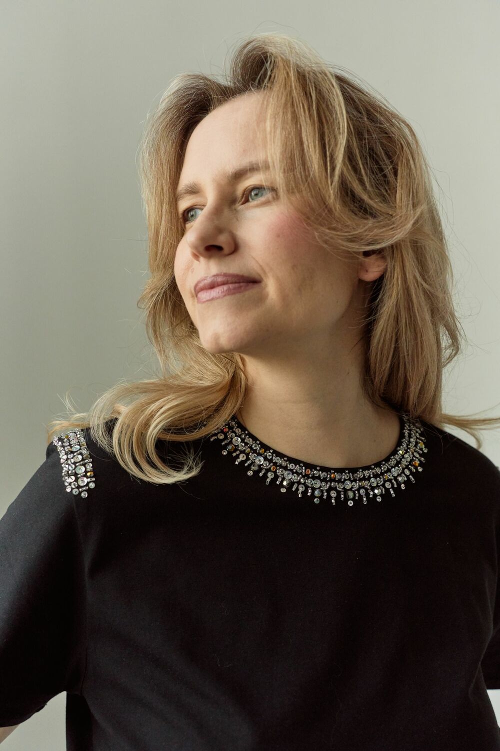 Футболка в стиле CHANEL черная