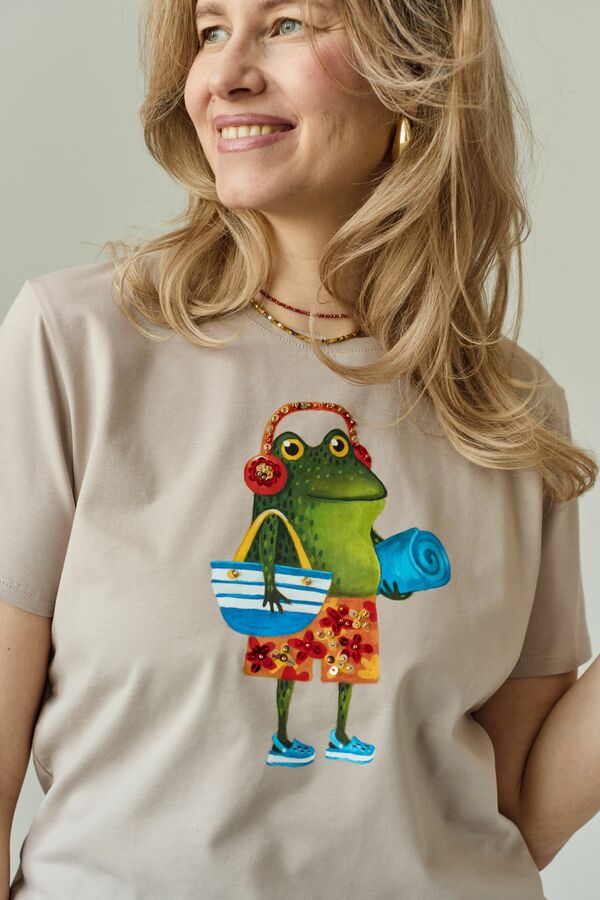 Футболка бежевая Пляжный жабёнок